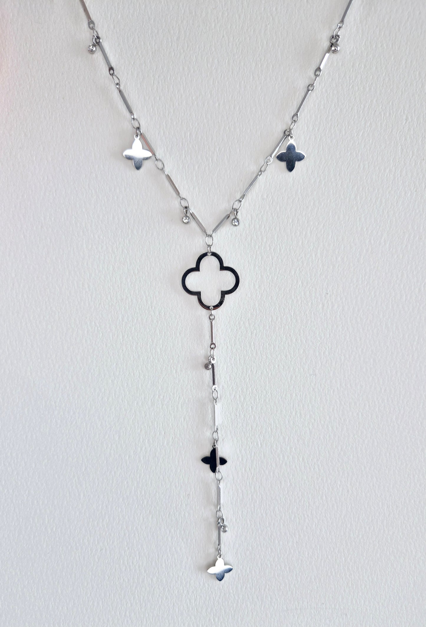 Collier Y Shontelle