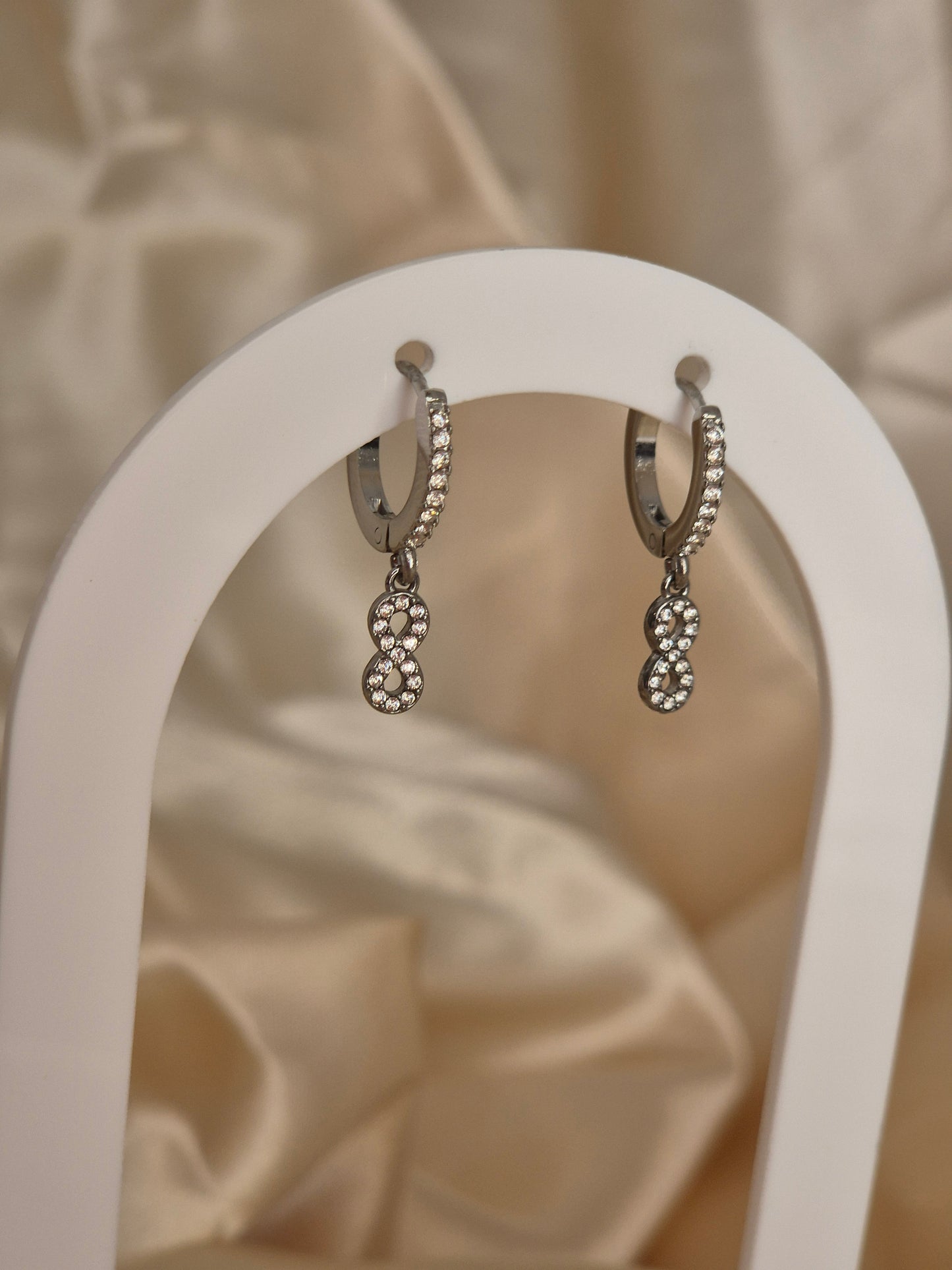 Boucles d’oreilles Infinity