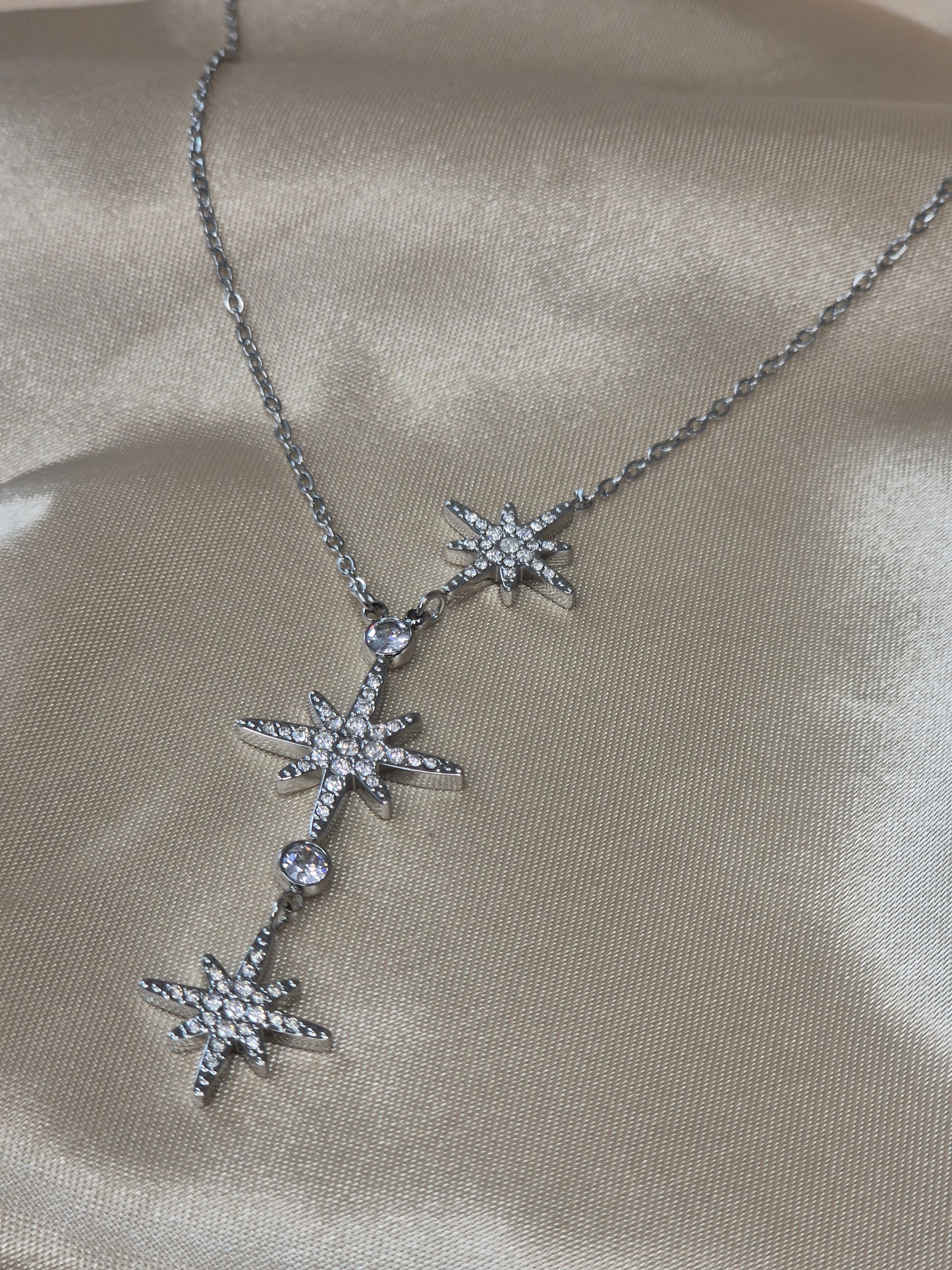 Collier Constance