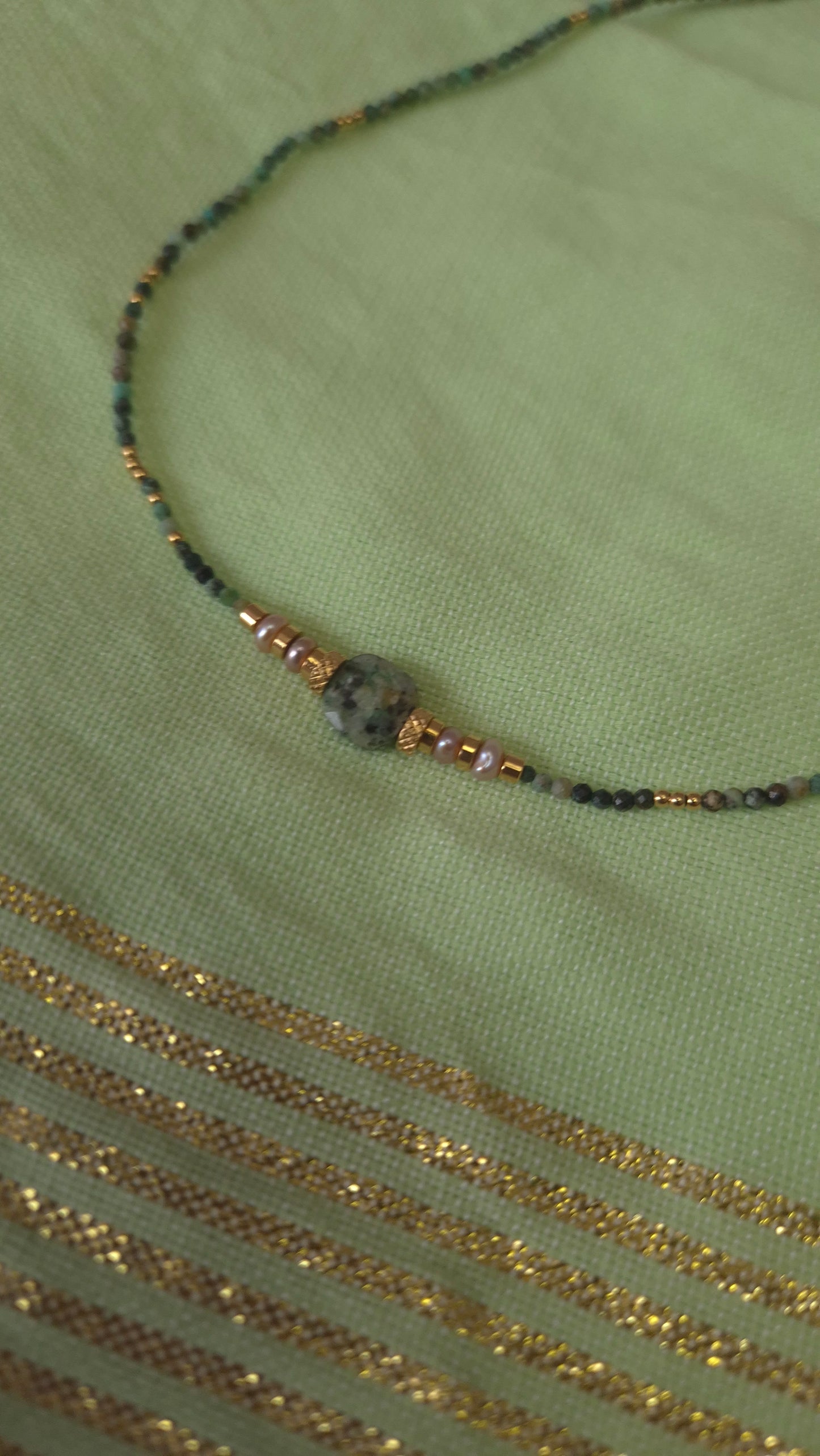 Collier Jayah