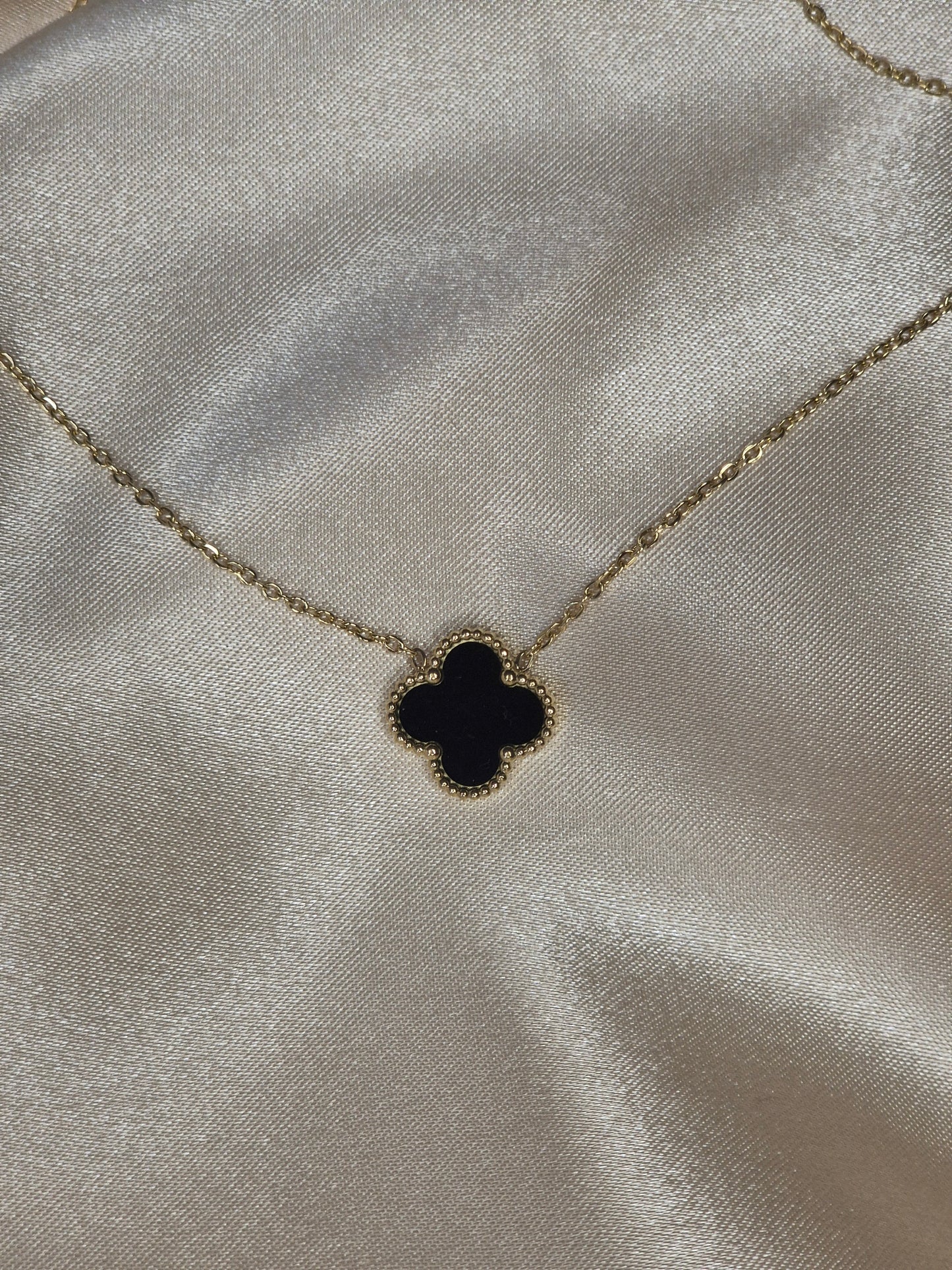 Collier Amelle