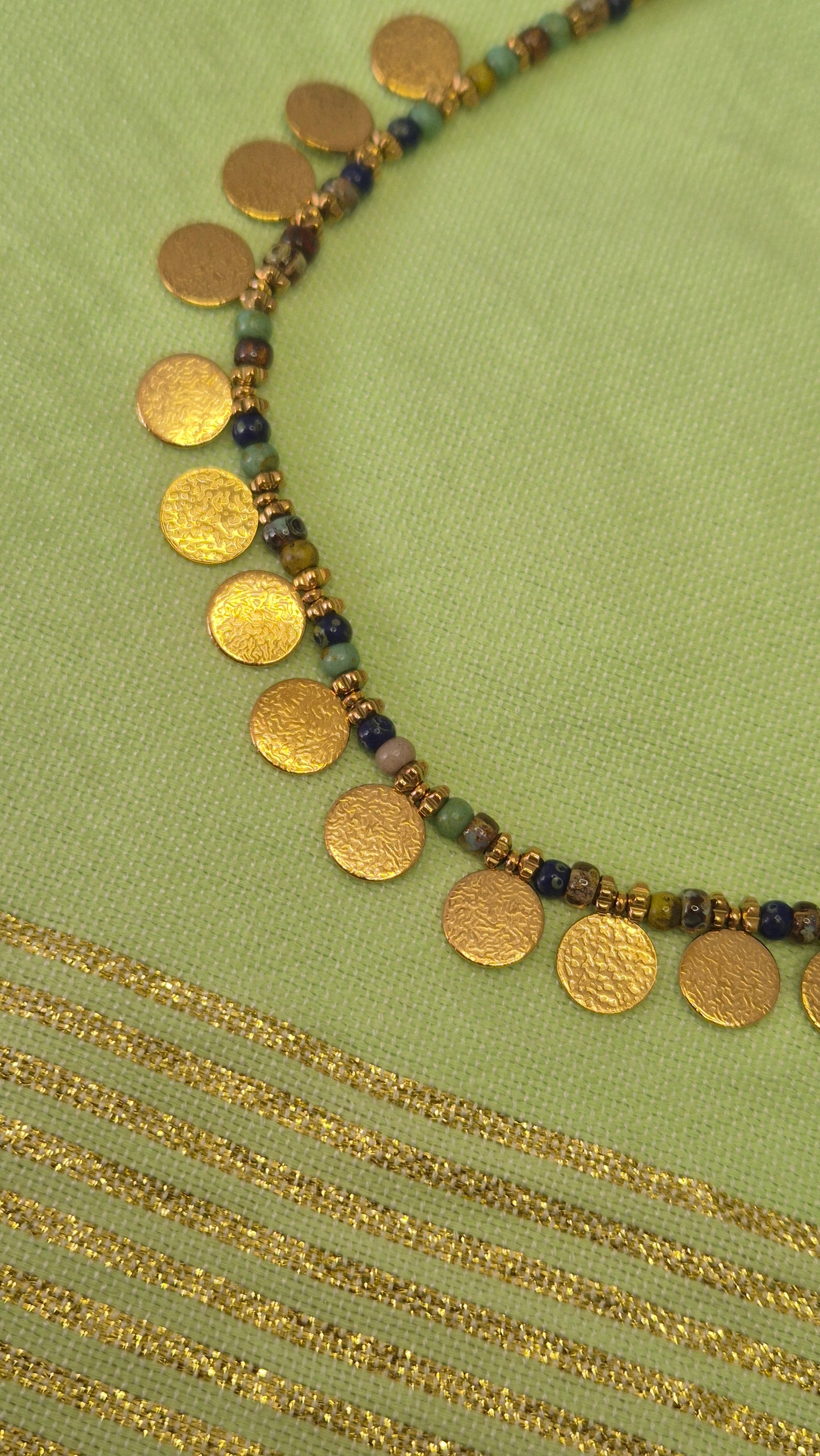 Collier Devy