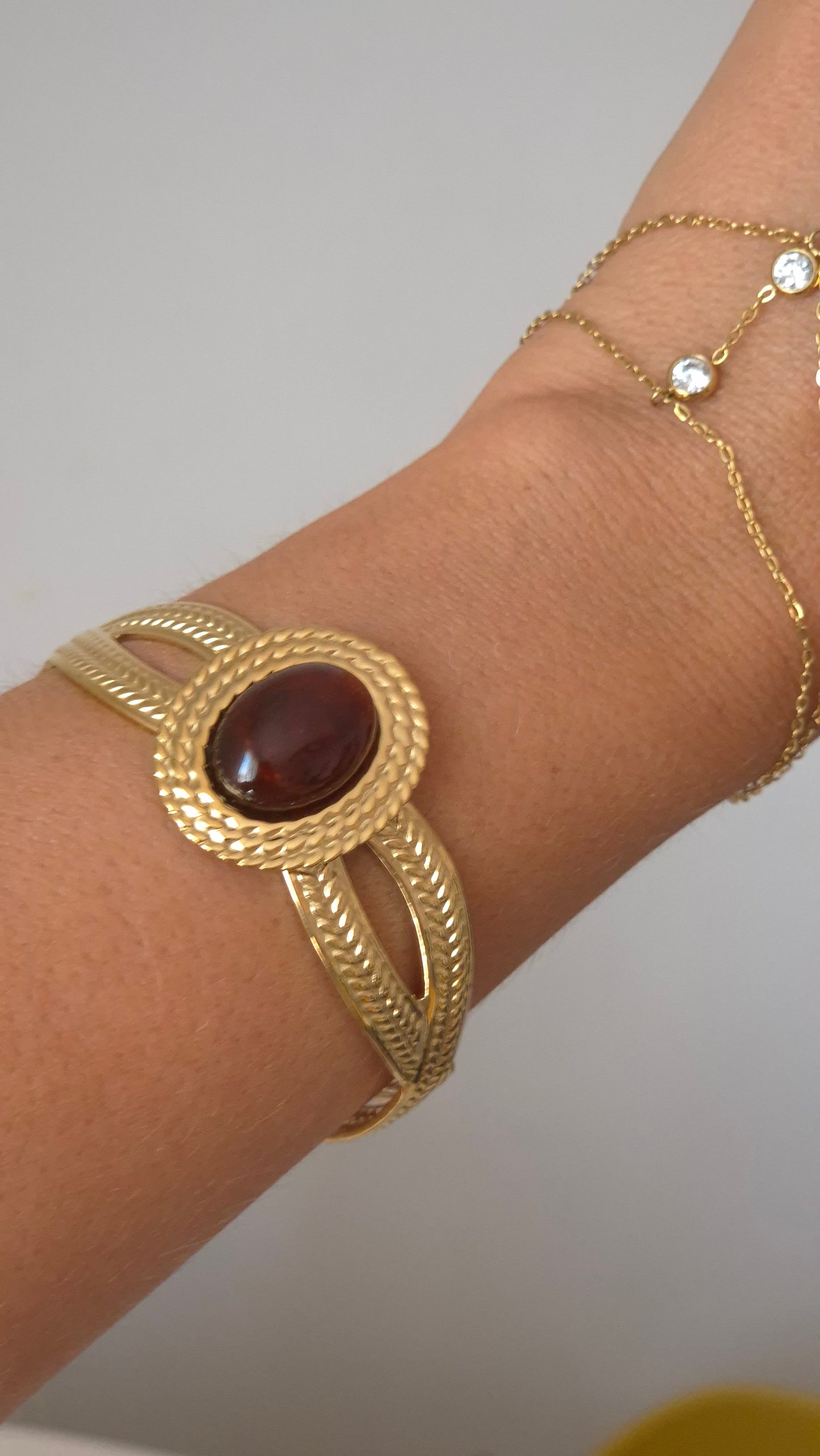 Bracelet jonc Ora