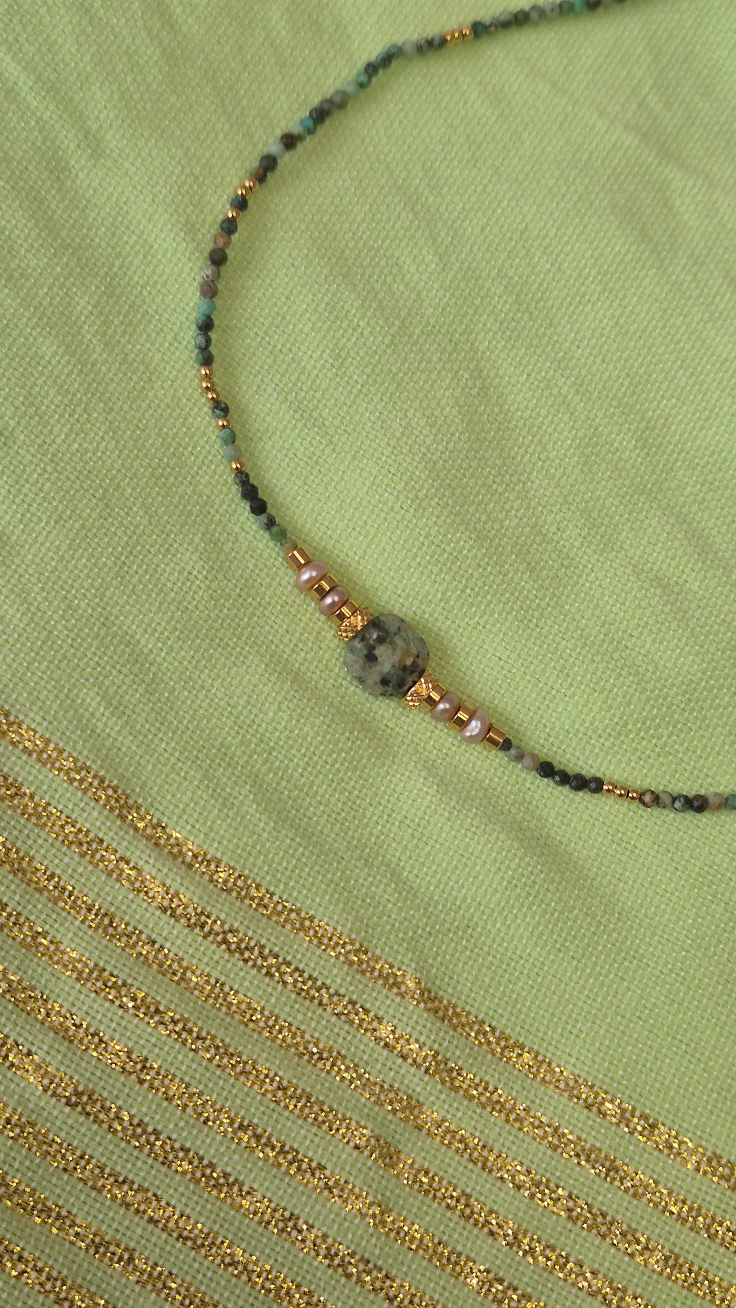 Collier Jayah