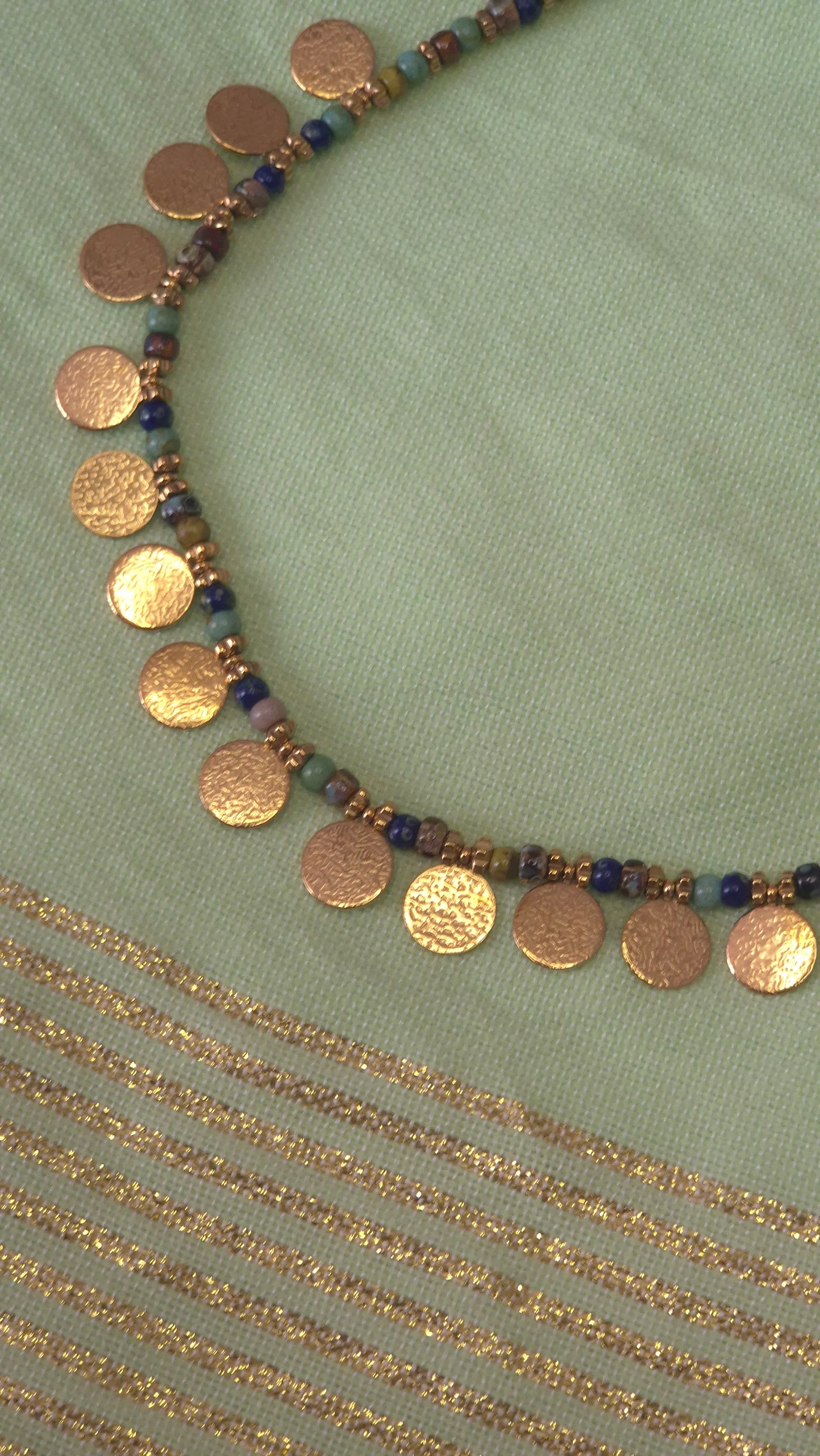 Collier Devy