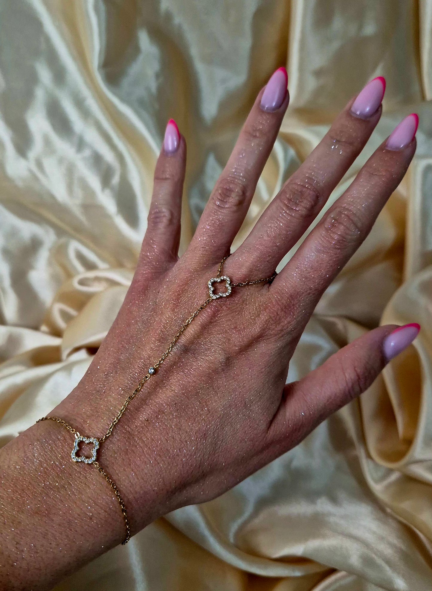 Chaîne de main Victorine